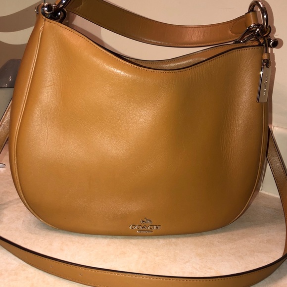 coach nomad crossbody